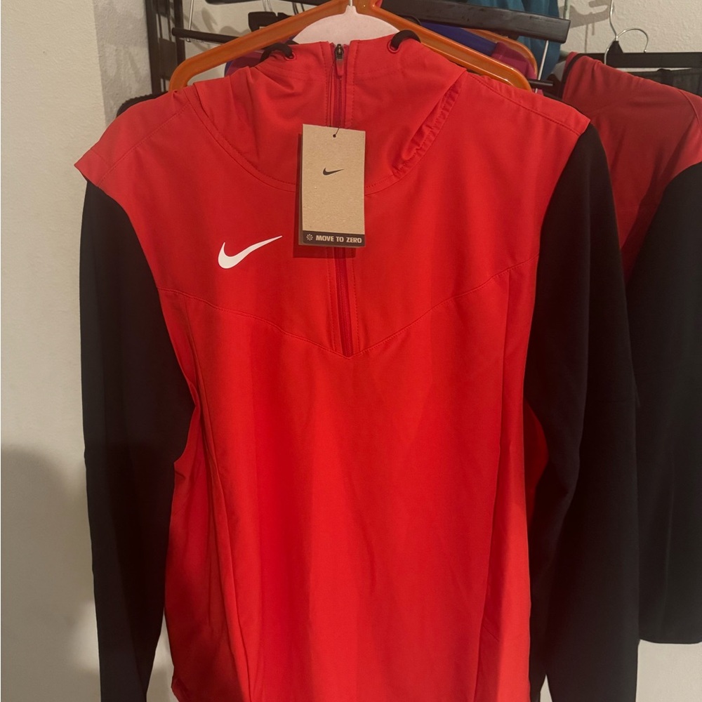Men’s Nike active wear jacketed color red